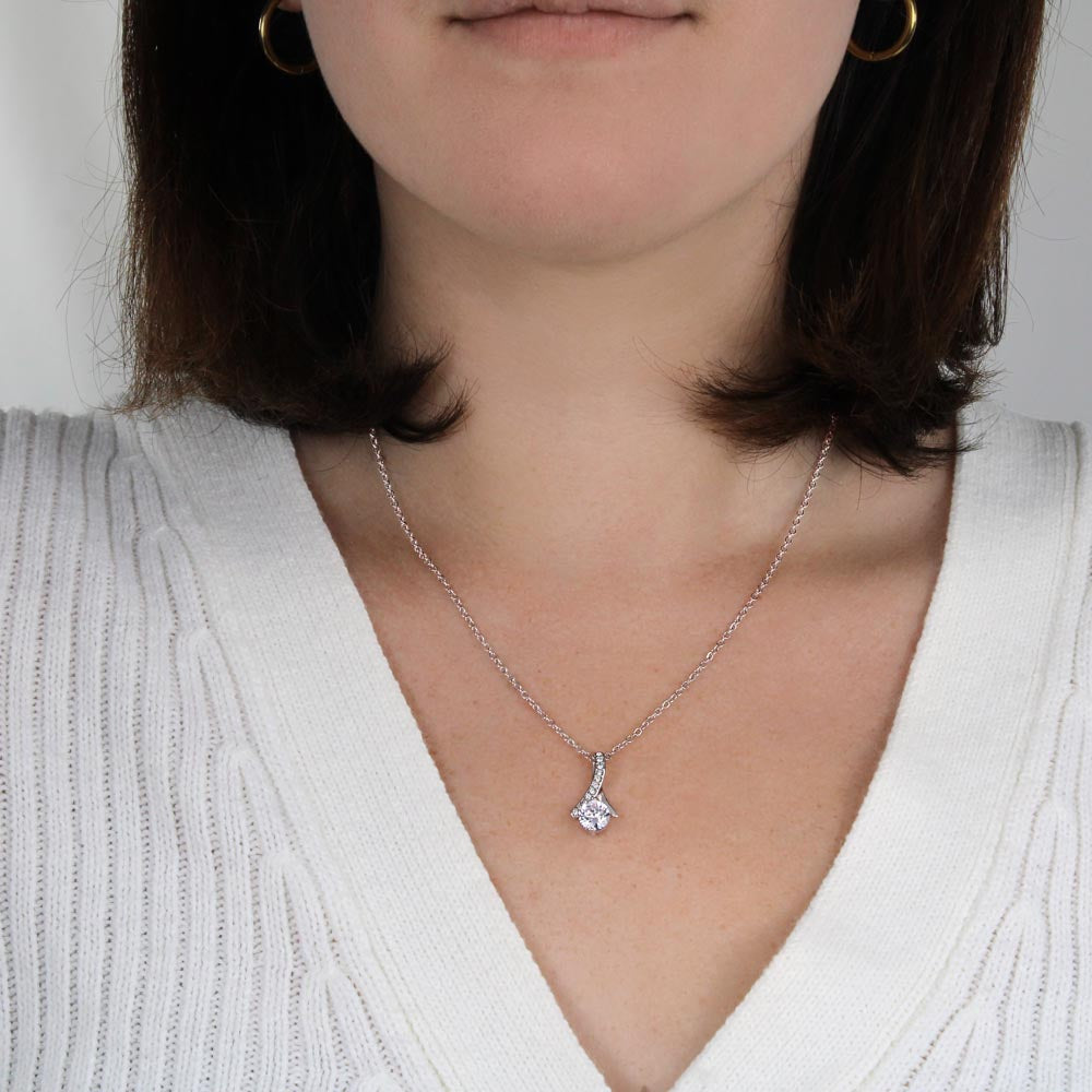 To My Mom - Apology Gift - Alluring Beauty Necklace