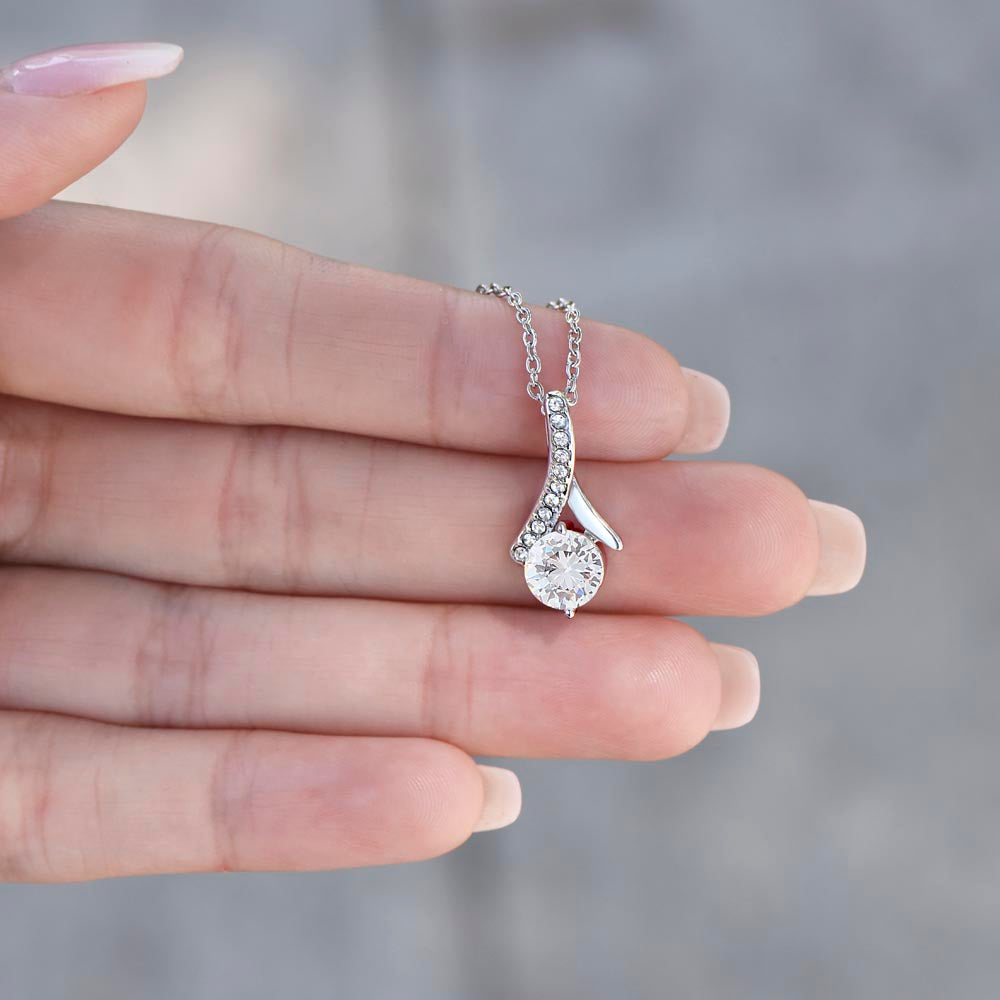 I'm Sorry, Mom - Alluring Beauty Necklace